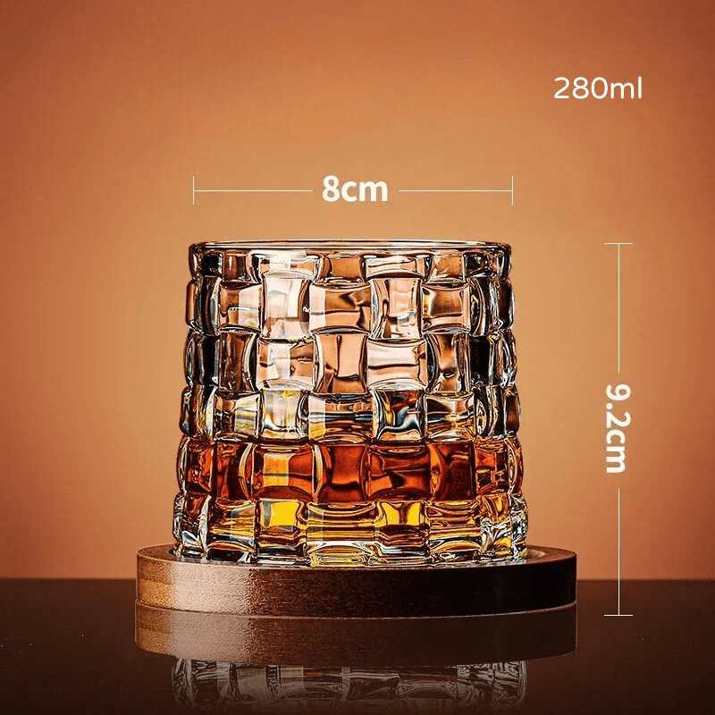 Copo de Whisky Cristal com Base Rotativo Bar em Casa Zeraffe - Zeraffe | Novidades exclusivas e produtos que facilitam sua vida