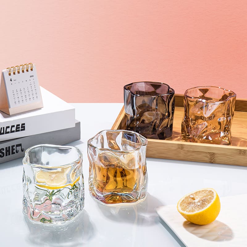 Copo de Whisky Cristal Drinks Irregular Bar em Casa Zeraffe - Zeraffe | Novidades exclusivas e produtos que facilitam sua vida