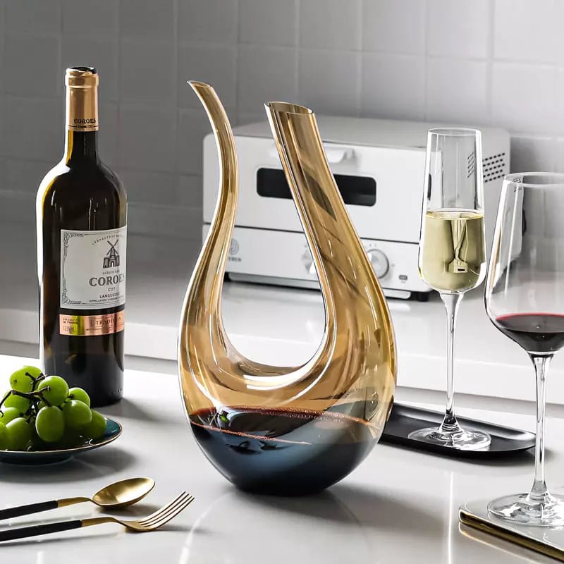 Decanter de Vinho Recipiente de Vidro Cisne Decantador Ambar Zeraffe - Zeraffe | Novidades exclusivas e produtos que facilitam sua vida