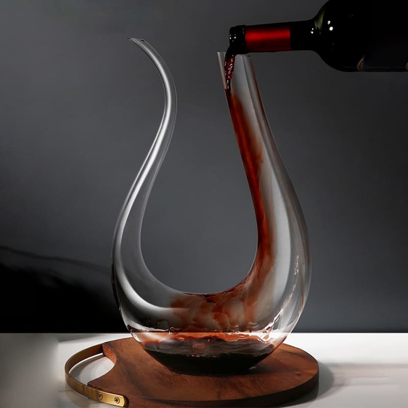 Decanter de Vinho Recipiente de Vidro Cisne Decantador Zeraffe - Zeraffe | Novidades exclusivas e produtos que facilitam sua vida