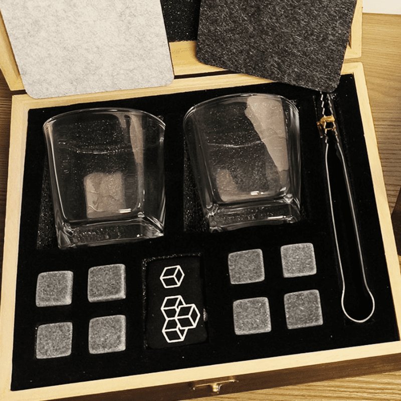 Kit Whisky Copos Cubo de Gelo Pegador Bar em Casa Zeraffe - Zeraffe | Novidades exclusivas e produtos que facilitam sua vida