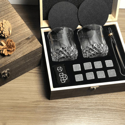 Kit Whisky Copos Cubo de Gelo Pegador Bar em Casa Zeraffe - Zeraffe | Novidades exclusivas e produtos que facilitam sua vida