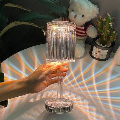 Luminária de Mesa LED Recarregável Sem Fio Cristal Zeraffe - Zeraffe | Novidades exclusivas e produtos que facilitam sua vida