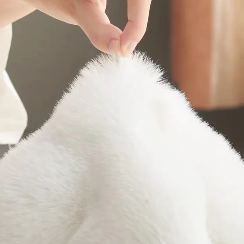 Tapete Retangular Para Sala Peludo Quarto Pelúcia Antiderrapante Zeraffe - Zeraffe | Novidades exclusivas e produtos que facilitam sua vida